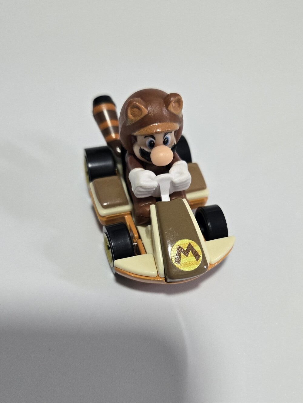 Hot Wheels Nintendo Tanooki Mario Standard Kart 2018 Collectible Mario Kart